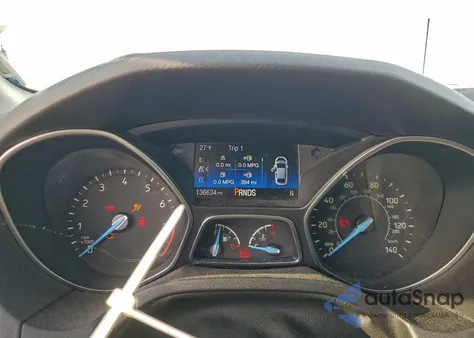 2015 Ford Focus Titanium из США, поврежденный, VIN 1FADP3J26FL355458